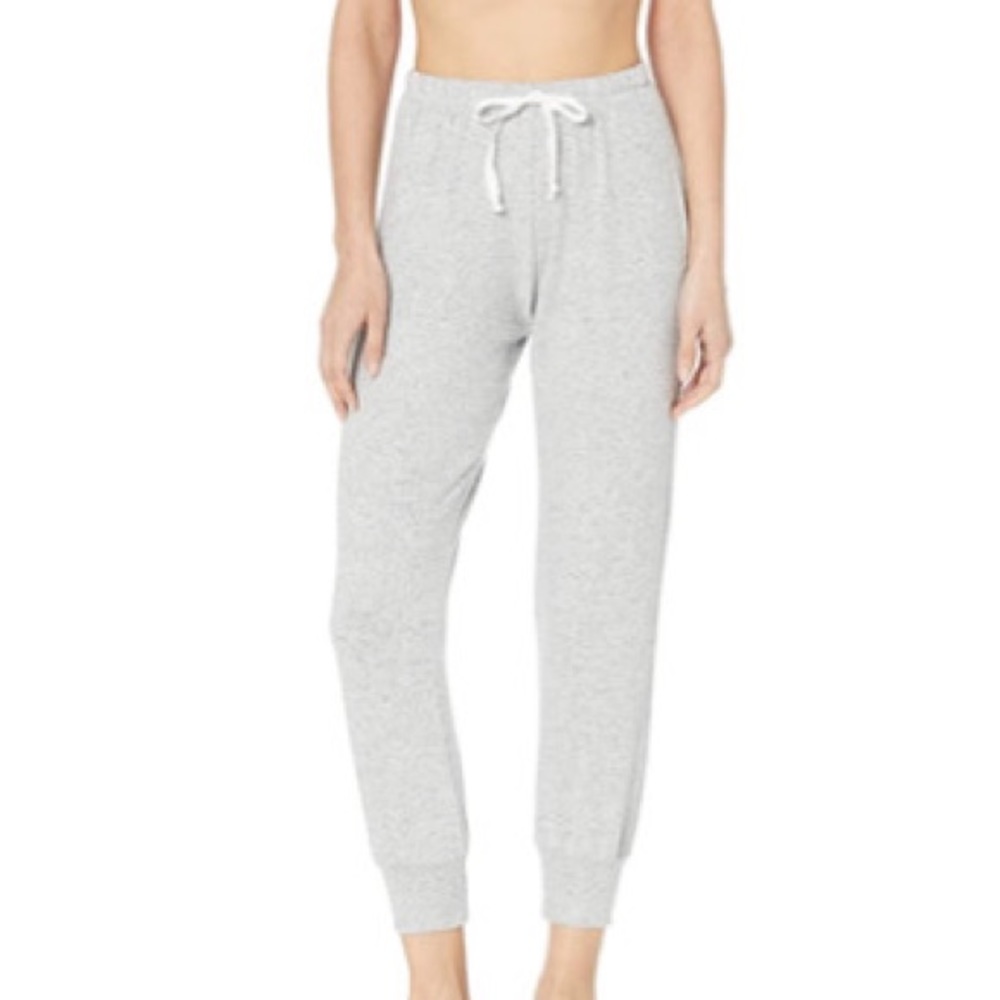Onzie Sweatpants